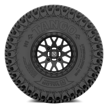 Tango on 15x7 V07 SB UTV Wheel and Tire Kit