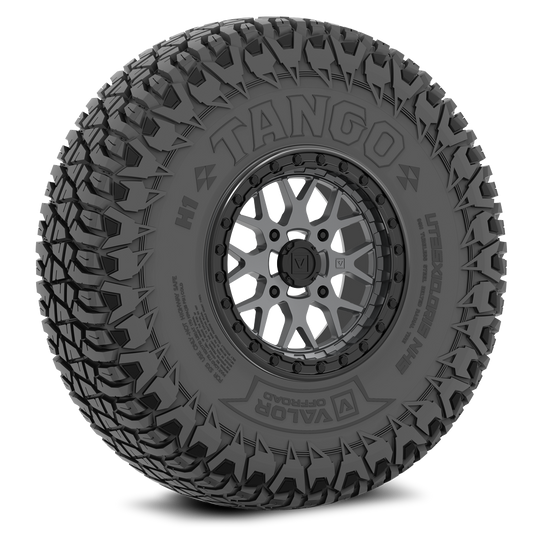 Tango on 15x7 V07 SG UTV Wheel and Tire Kit