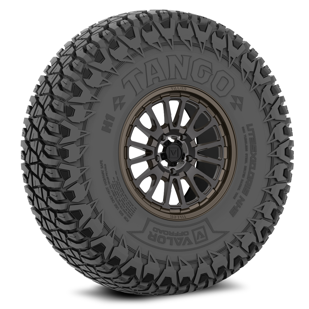 Tango on 15x7 V14 RB UTV Wheel and Tire Kit