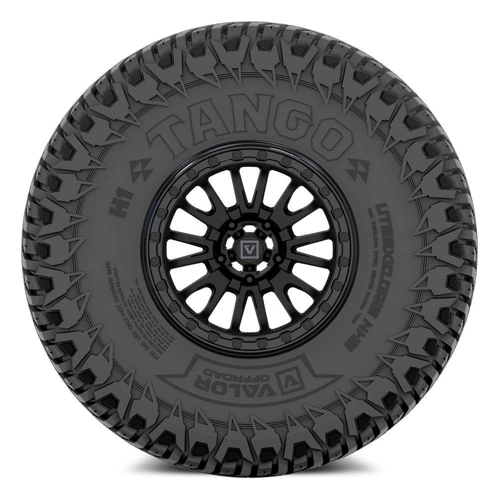 Tango on 15x7 V16 SB UTV Wheel and Tire Kit