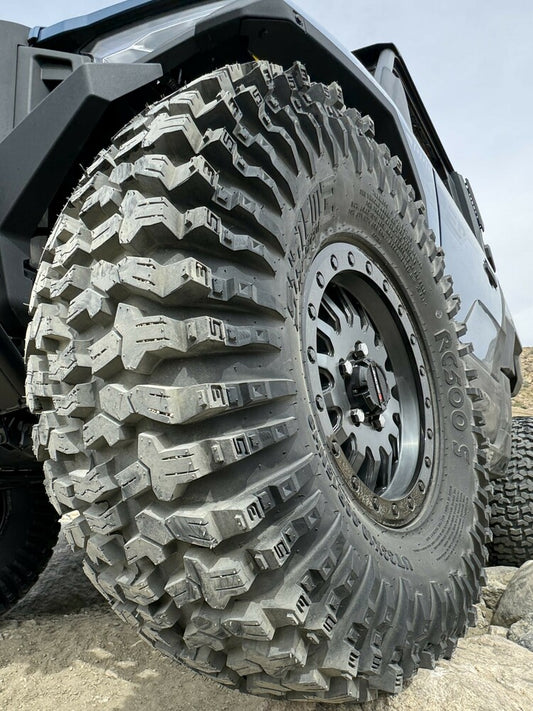 NEW! SYSTEM 3 TIRE RC500S